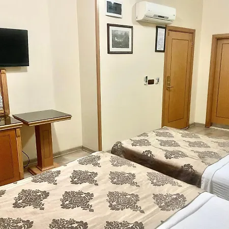 Taksim Grand Papirus 3*