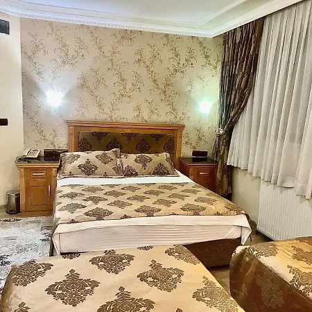 Hotel Taksim Grand Papirus