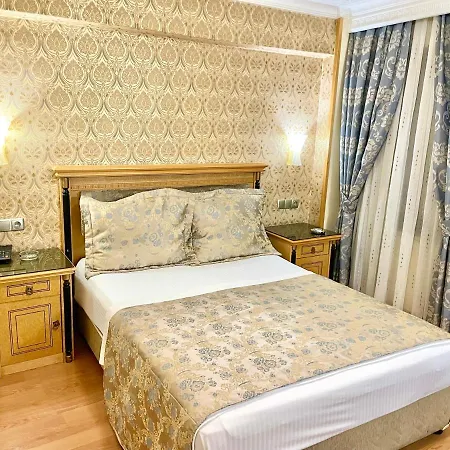 Taksim Grand Papirus 3* Istanbul